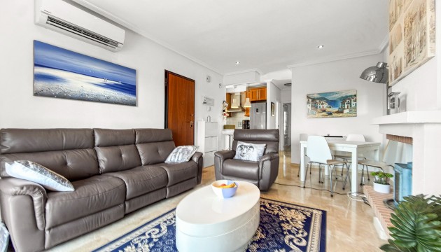 Resale - Apartment - Orihuela Costa - Villamartín