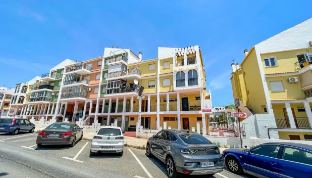 Wiederverkauf - Apartment - Torrevieja - Mar Azul