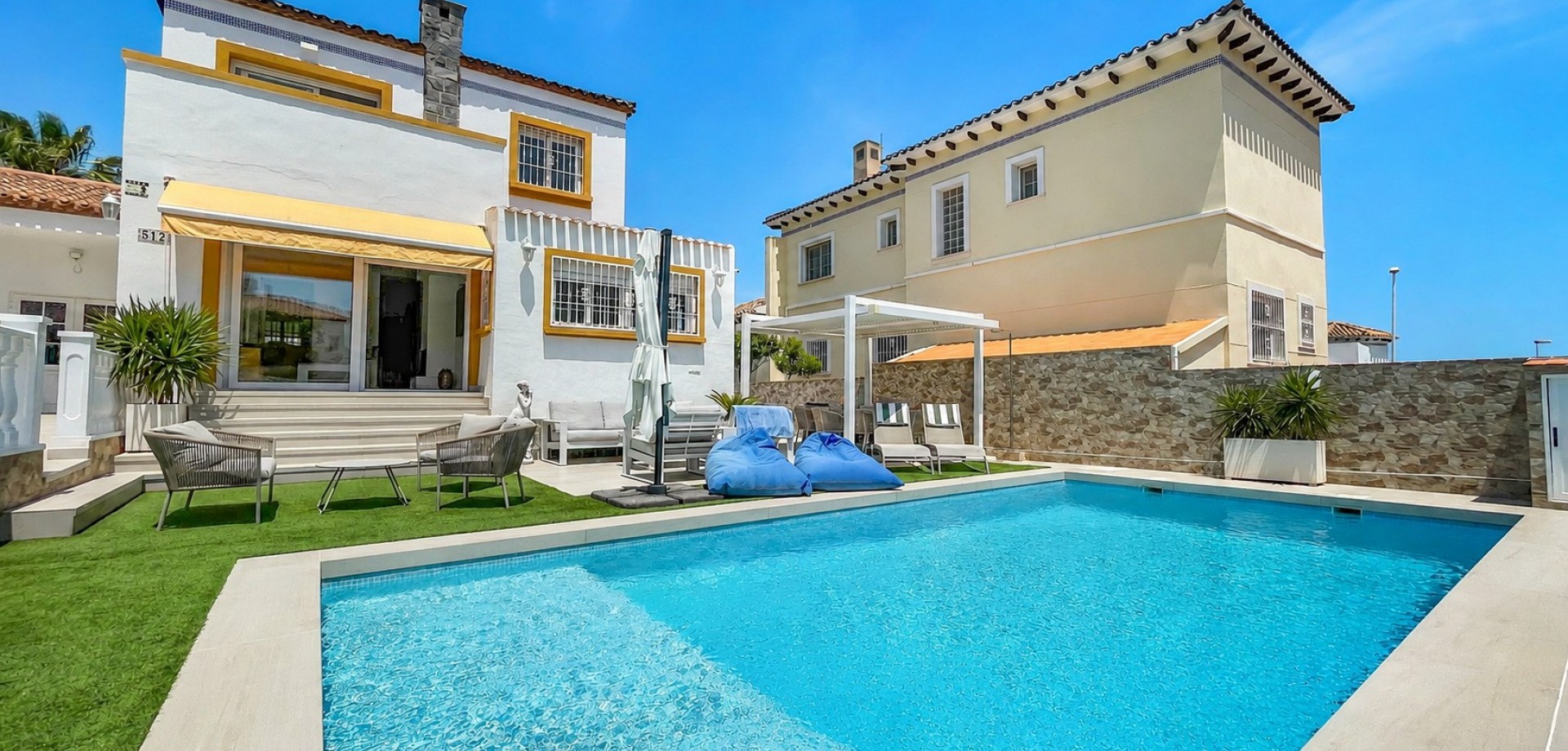House in Los Dolses - Image 3