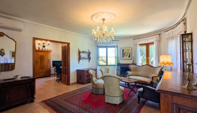 Odsprzedaż - Detached Villa - Ciudad Quesada