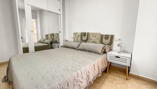 Reventa - Apartamento - Torrevieja - Playa de los Locos