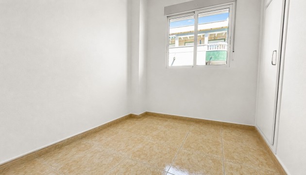 Reventa - Apartamento - Torrevieja - Playa de los Locos
