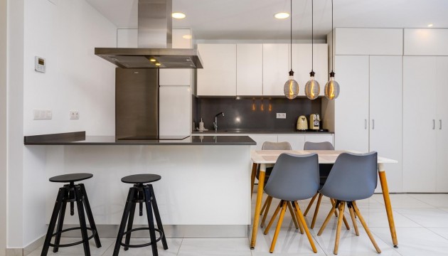 Reventa - House - Villamartin - Orihuela costa