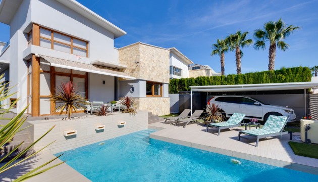 Videresalg - Detached Villa - Ciudad Quesada - Doña Pepa