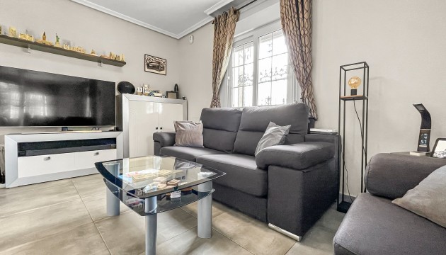 Videresalg - Detached Villa - Orihuela Costa - Los Dolses