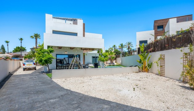 Resale - Detached Villa - Ciudad Quesada