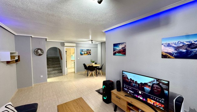 Reventa - Chalet Independiente - Ciudad Quesada - Doña Pepa