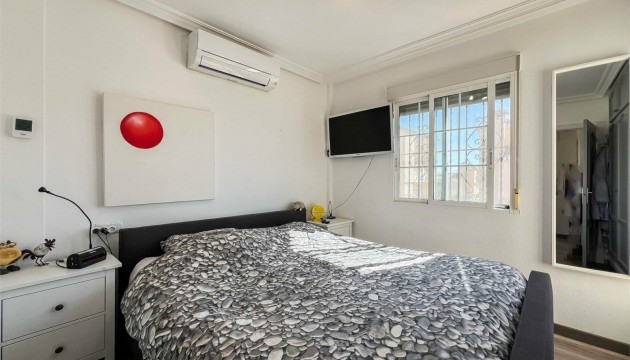 Reventa - House - Orihuela Costa - Villamartín