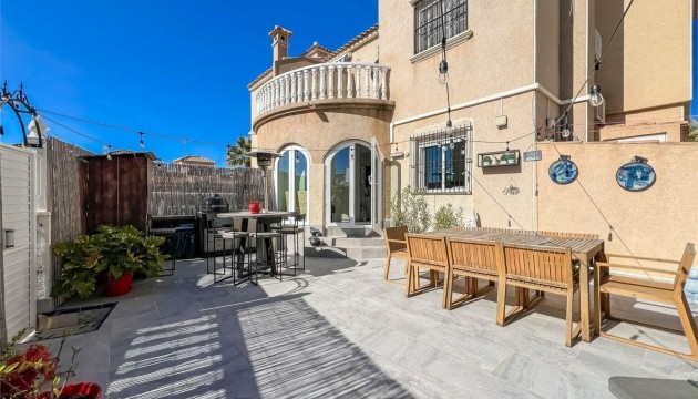 Reventa - House - Orihuela Costa - Villamartín