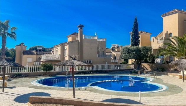 Reventa - House - Orihuela Costa - Villamartín