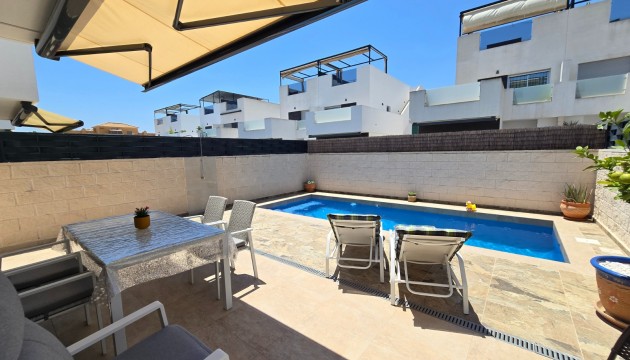 Herverkoop - Detached Villa - Ciudad Quesada - Doña Pepa