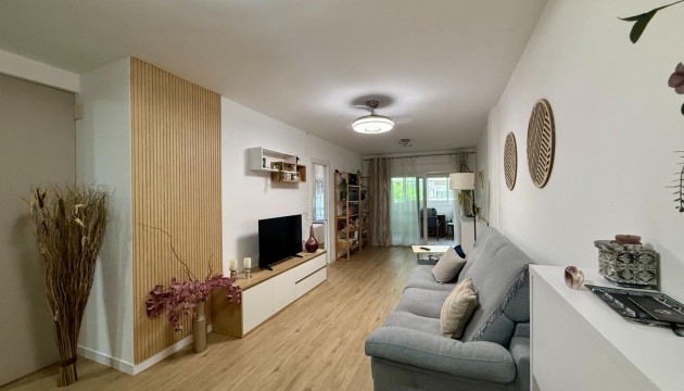 Reventa - Apartamento - Torrevieja