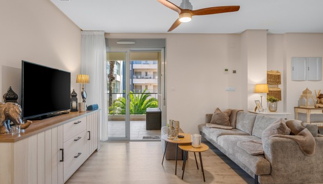 Odsprzedaż - Apartment - Orihuela Costa - Los Dolses