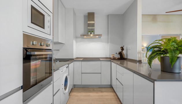 Odsprzedaż - Apartment - Orihuela Costa - Los Dolses