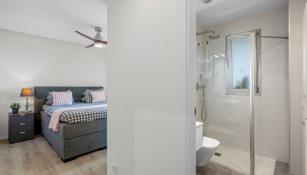 Odsprzedaż - Apartment - Orihuela Costa - Los Dolses