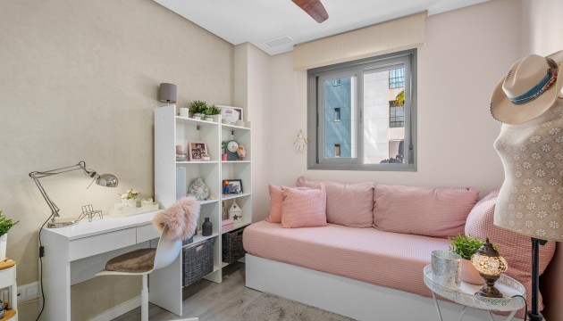 Odsprzedaż - Apartment - Orihuela Costa - Los Dolses