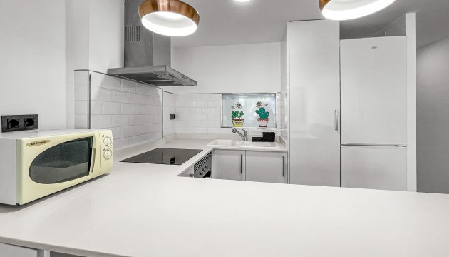 Odsprzedaż - Apartment - Orihuela Costa - Punta Prima