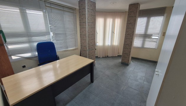 Перепродажа - Коммерческий - Torrevieja