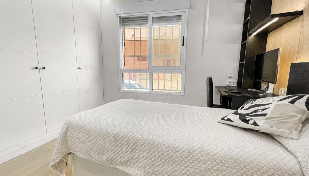 Herverkoop - Apartment - Torrevieja - Parque las naciones