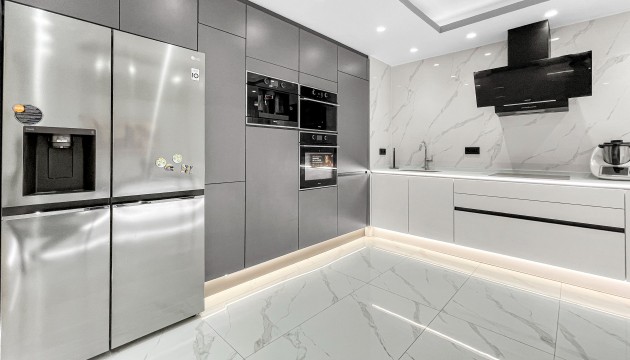 Перепродажа - Квартира - Torrevieja