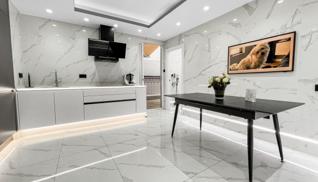 Herverkoop - Apartment - Torrevieja - Parque las naciones