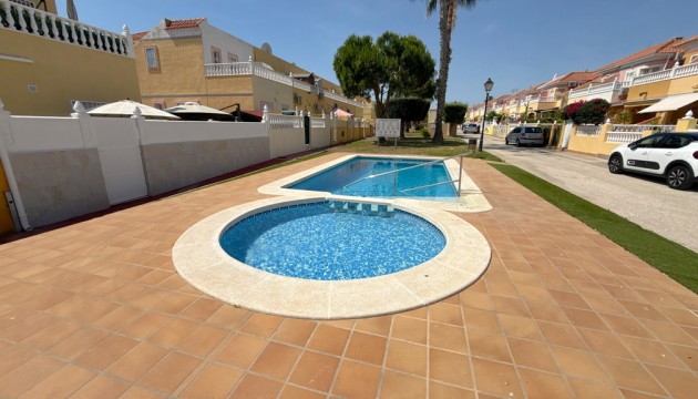 Wiederverkauf - Detached Villa - Orihuela Costa - Cabo Roig