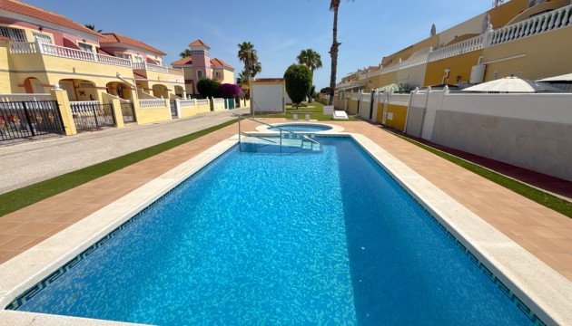 Wiederverkauf - Detached Villa - Orihuela Costa - Cabo Roig
