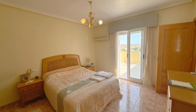 Wiederverkauf - Detached Villa - Orihuela Costa - Cabo Roig