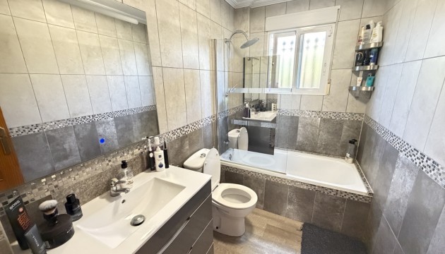 Wiederverkauf - Detached Villa - Orihuela Costa - Villamartín