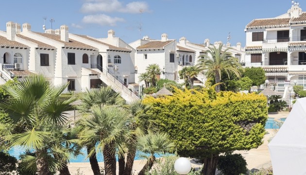 Odsprzedaż - Apartment - Orihuela Costa - Cabo Roig