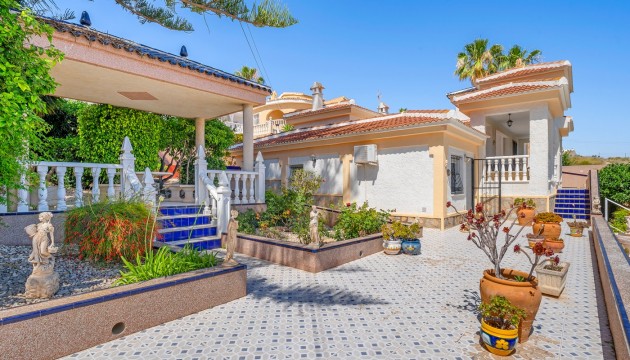Odsprzedaż - Detached Villa - Ciudad Quesada - La Marquesa Golf