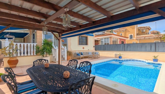 Videresalg - Detached Villa - Bigastro