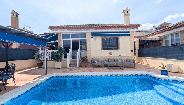Videresalg - Detached Villa - Bigastro