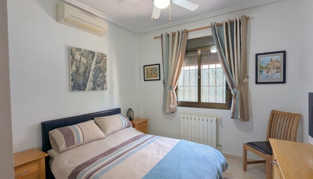 Videresalg - Detached Villa - Bigastro