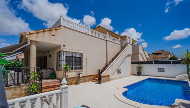 Herverkoop - Detached Villa - Ciudad Quesada - Lo Crispin