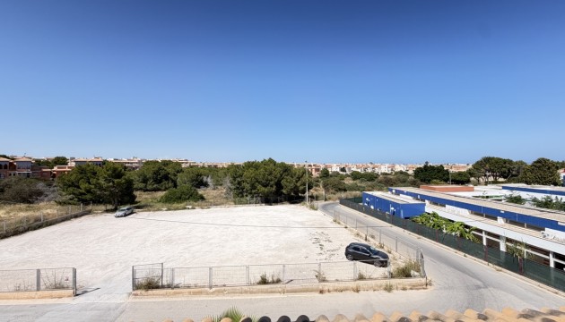 Begagnad - Radhus - Orihuela Costa - Playa Flamenca