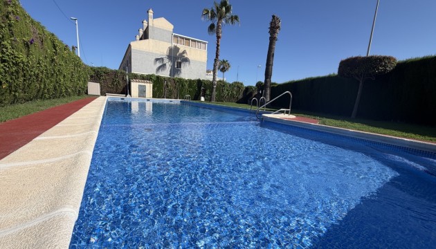 Begagnad - Radhus - Orihuela Costa - Playa Flamenca