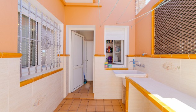 Wiederverkauf - Detached Villa - Orihuela Costa - Campoamor