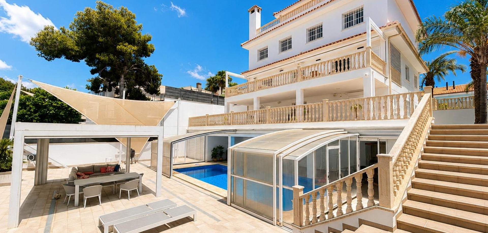 House in Dehesa de Campoamor - view 1