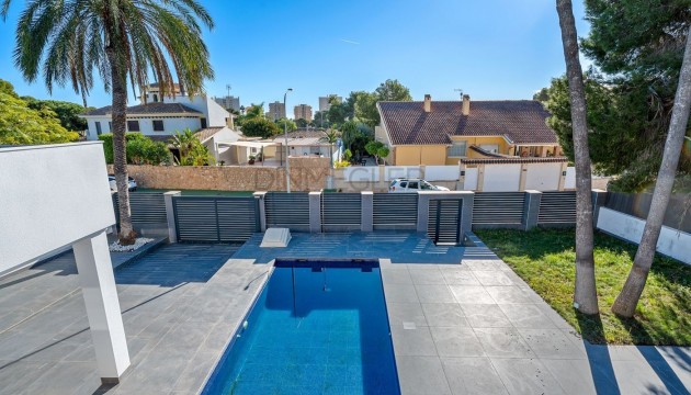 Перепродажа - отдельная вилла - Orihuela Costa - Campoamor