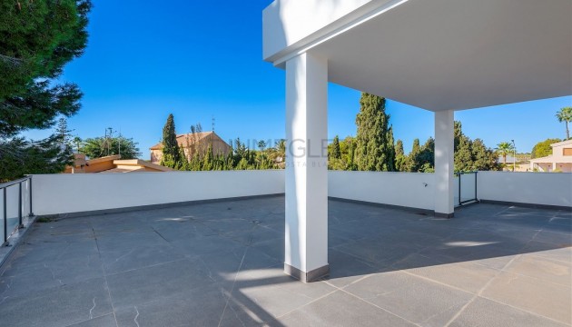 Перепродажа - отдельная вилла - Orihuela Costa - Campoamor