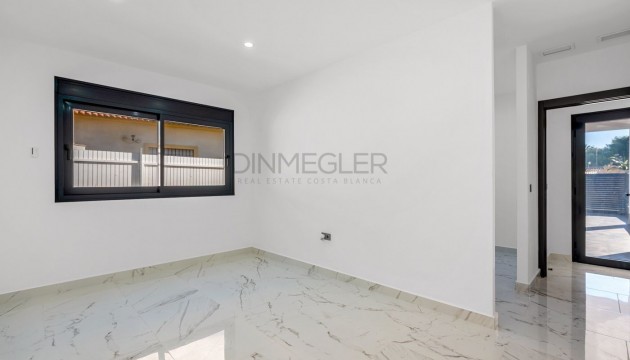 Перепродажа - отдельная вилла - Orihuela Costa - Campoamor