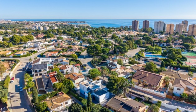Перепродажа - отдельная вилла - Orihuela Costa - Campoamor