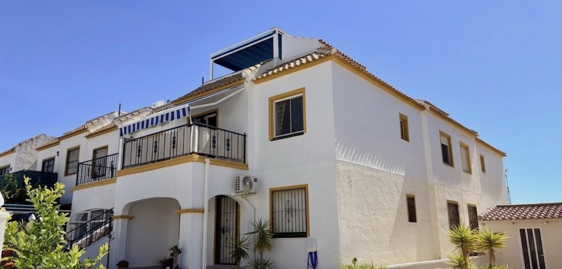 Apartment in Playa Flamenca - view 1