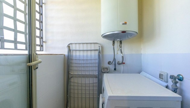 Resale - Apartment - Orihuela Costa - Las Colinas Golf