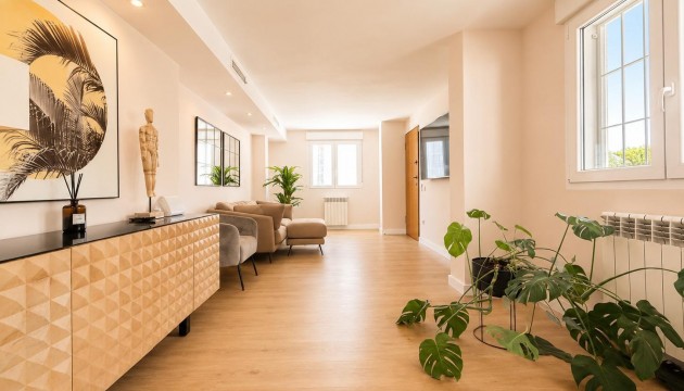 Videresalg - Detached Villa - Orihuela Costa - Campoamor