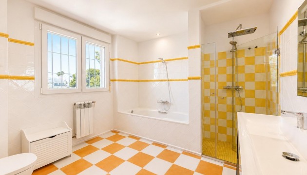 Videresalg - Detached Villa - Orihuela Costa - Campoamor
