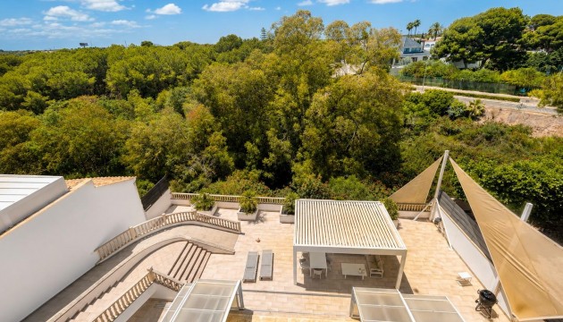 Videresalg - Detached Villa - Orihuela Costa - Campoamor