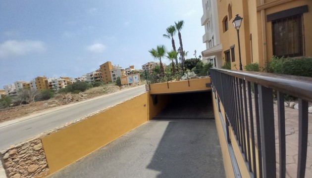 Herverkoop - Apartment - Orihuela Costa - Punta Prima
