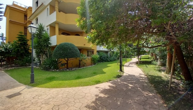 Herverkoop - Apartment - Orihuela Costa - Punta Prima